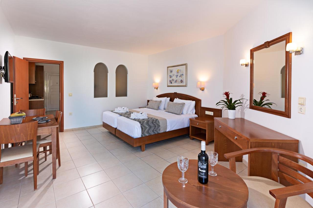 Delfina Boutique Hotel Paralia Kourna Екстериор снимка