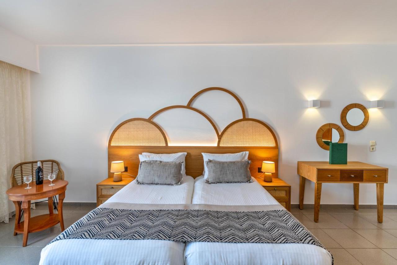Delfina Boutique Hotel Paralia Kourna Екстериор снимка