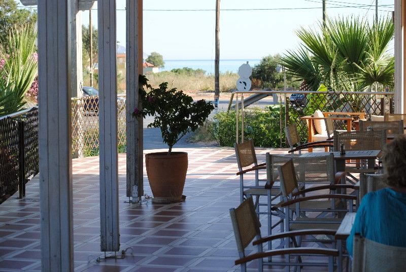 Delfina Boutique Hotel Paralia Kourna Екстериор снимка