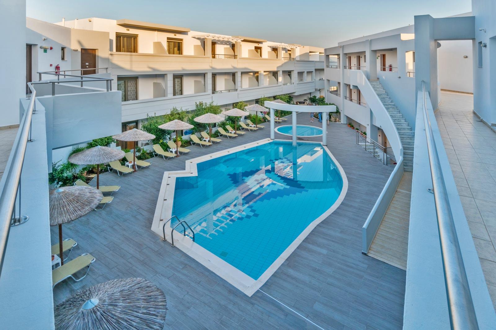 Delfina Boutique Hotel Paralia Kourna Екстериор снимка